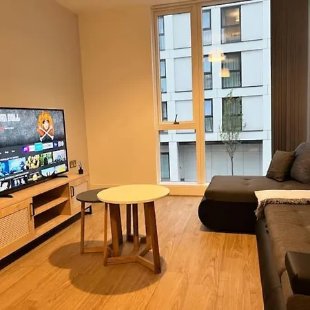 3bed Next To Temple Bar Apartment *
